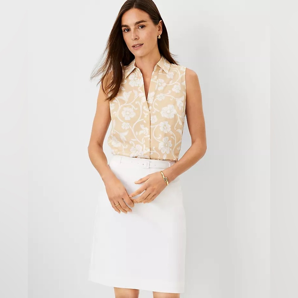 NWT Ann Taylor Floral Sleeveless Essential Shirt
